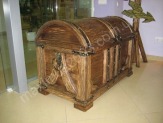 Мебель под старину из массива сосны